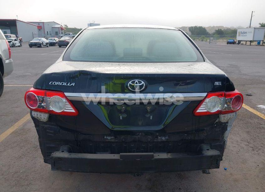 Photo 16 of 2013 Toyota Corolla LE (VIN 5YFBU4EE9DP148572)