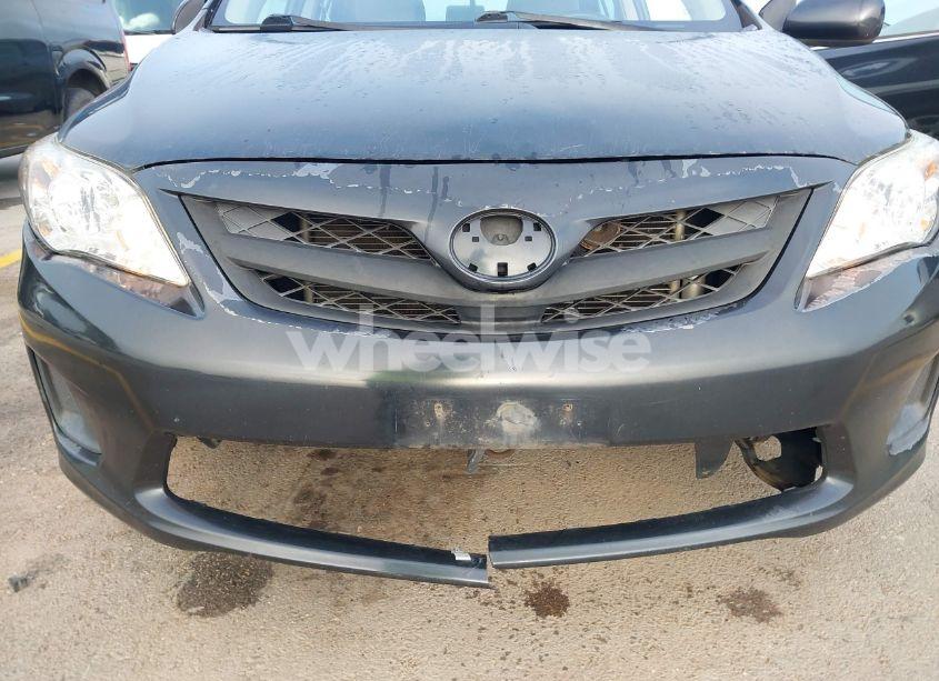 Photo 18 of 2013 Toyota Corolla LE (VIN 5YFBU4EE9DP148572)