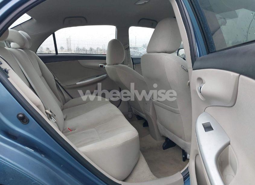 Photo 8 of 2013 Toyota Corolla LE (VIN 5YFBU4EE9DP153268)