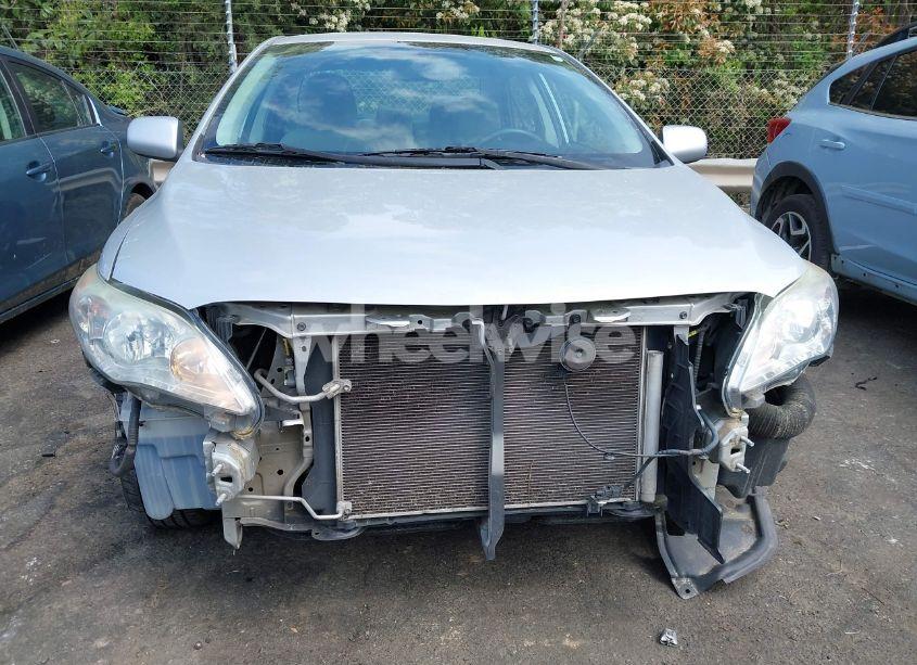 Photo 6 of 2013 Toyota Corolla L (VIN 5YFBU4EE9DP174413)