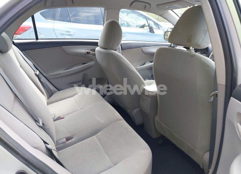 Photo 8 of 2013 Toyota Corolla L (VIN 5YFBU4EE9DP174413)