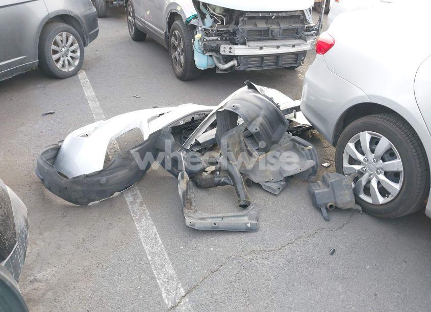 Photo 12 of 2013 Toyota Corolla LE (VIN 5YFBU4EE9DP197092)