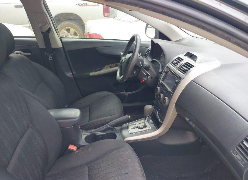 Photo 5 of 2013 Toyota Corolla S (VIN 5YFBU4EE9DP203425)