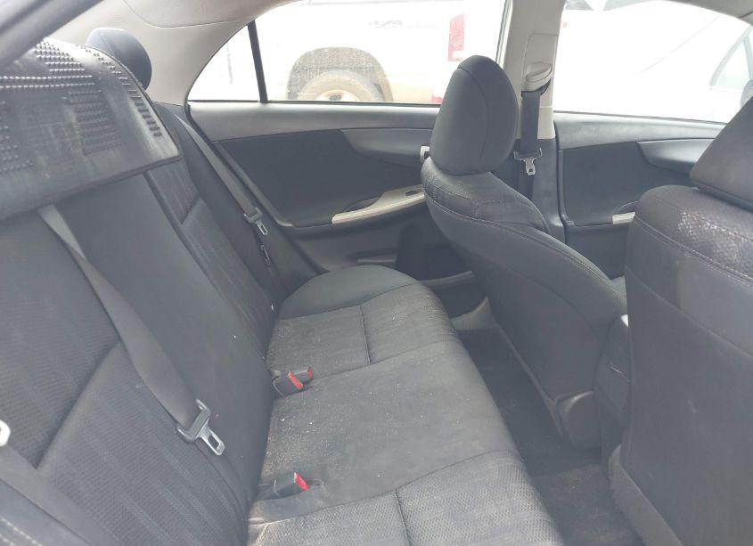 Photo 8 of 2013 Toyota Corolla S (VIN 5YFBU4EE9DP203425)