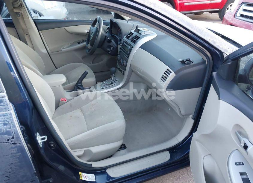 Photo 5 of 2012 Toyota Corolla LE (VIN 5YFBU4EEXCP017522)