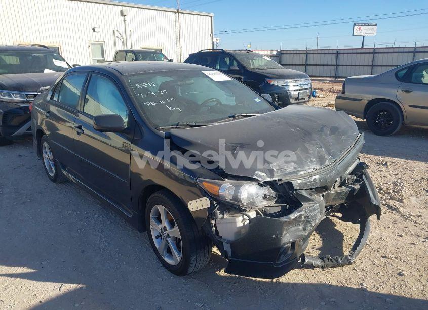 2012 Toyota Corolla S (VIN 5YFBU4EEXCP028598) main photo