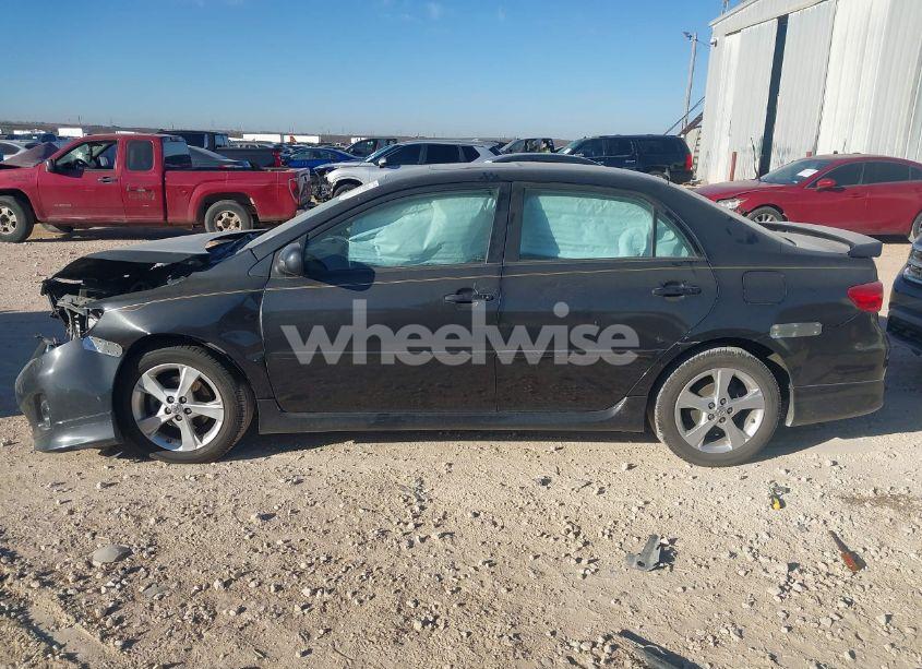 Photo 14 of 2012 Toyota Corolla S (VIN 5YFBU4EEXCP028598)