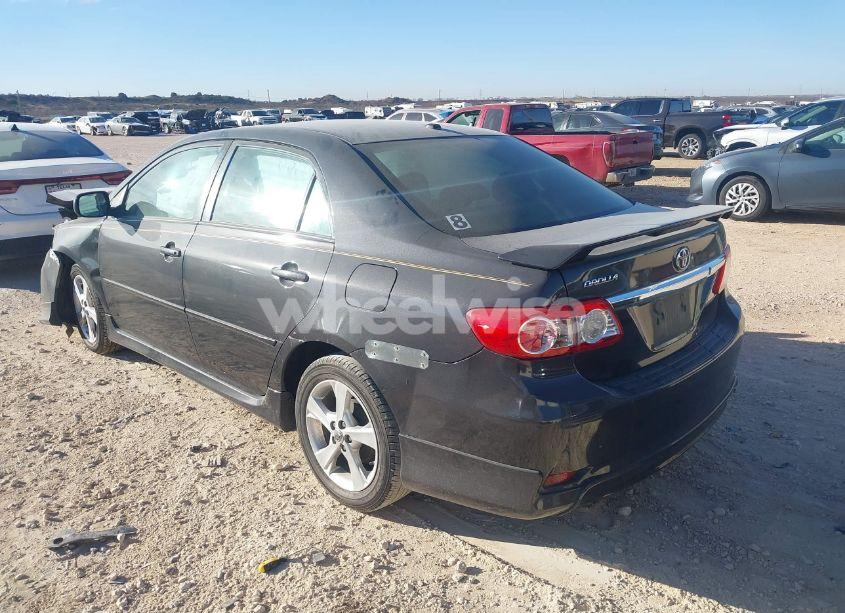 Photo 3 of 2012 Toyota Corolla S (VIN 5YFBU4EEXCP028598)