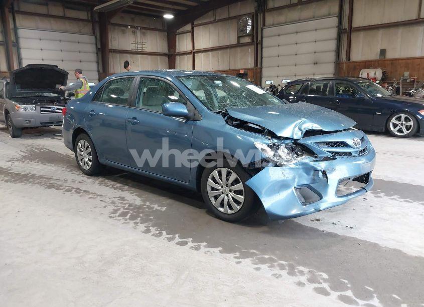 2012 Toyota Corolla LE (VIN 5YFBU4EEXCP034787) main photo