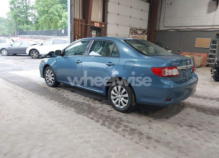 Photo 3 of 2012 Toyota Corolla LE (VIN 5YFBU4EEXCP034787)