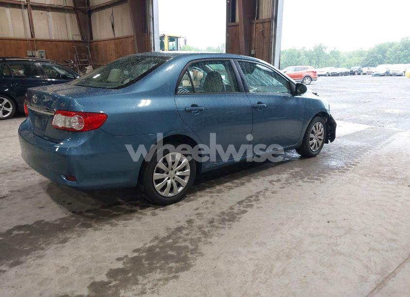 Photo 4 of 2012 Toyota Corolla LE (VIN 5YFBU4EEXCP034787)