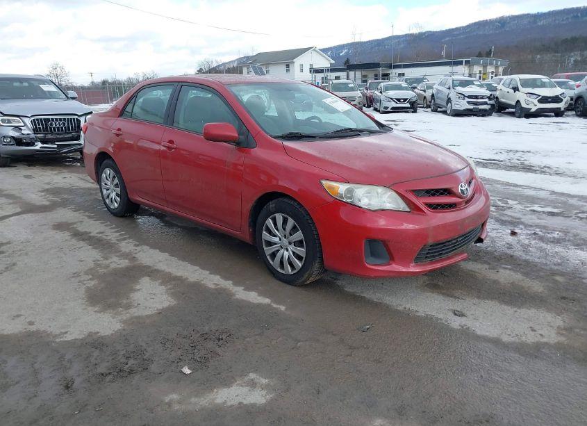 2012 Toyota Corolla LE (VIN 5YFBU4EEXCP043568) main photo