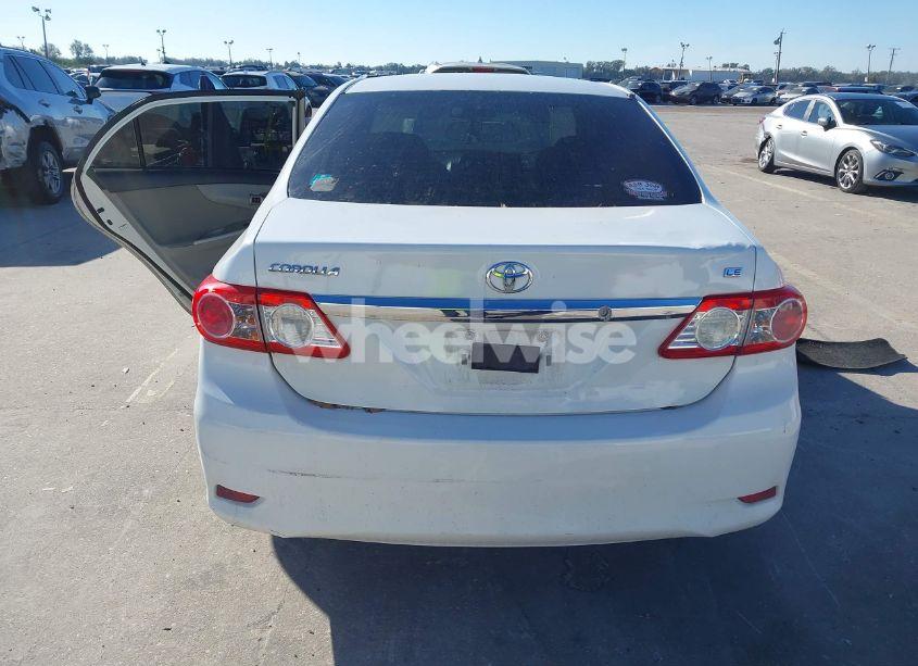 Photo 16 of 2012 Toyota Corolla LE (VIN 5YFBU4EEXCP045627)