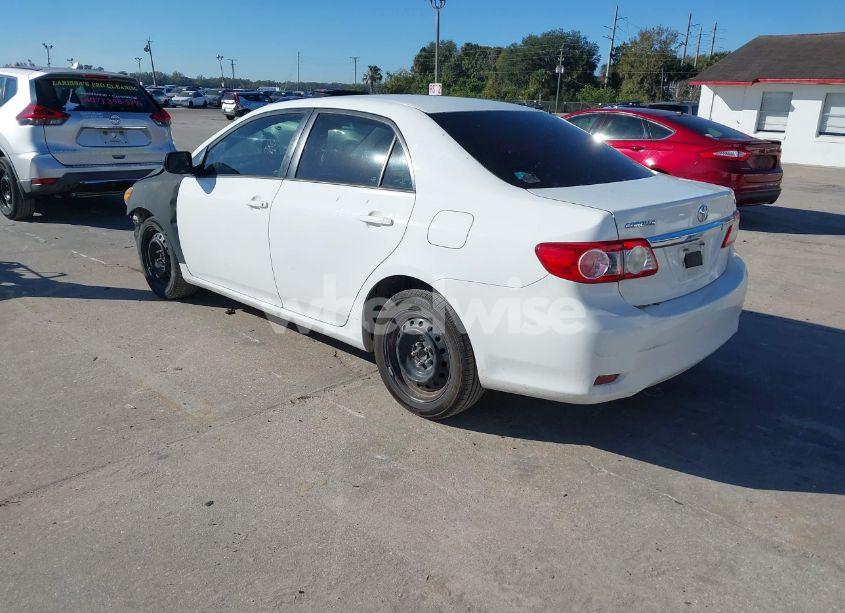 Photo 3 of 2012 Toyota Corolla LE (VIN 5YFBU4EEXCP045627)