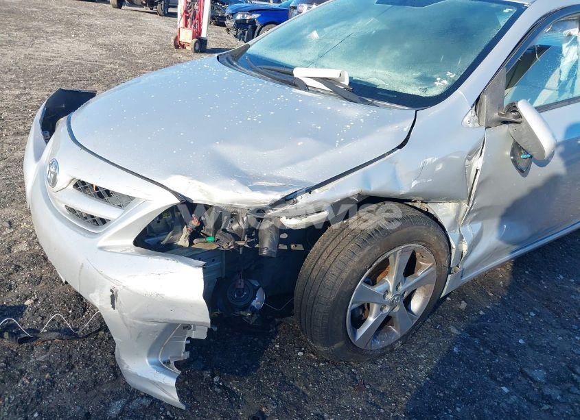 Photo 6 of 2012 Toyota Corolla LE (VIN 5YFBU4EEXCP046213)