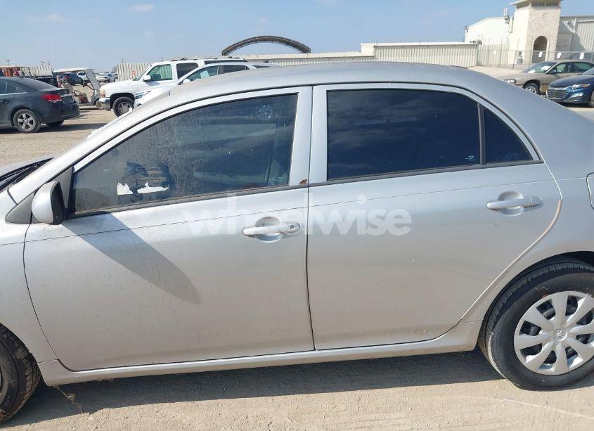 Photo 14 of 2012 Toyota Corolla L (VIN 5YFBU4EEXCP061486)