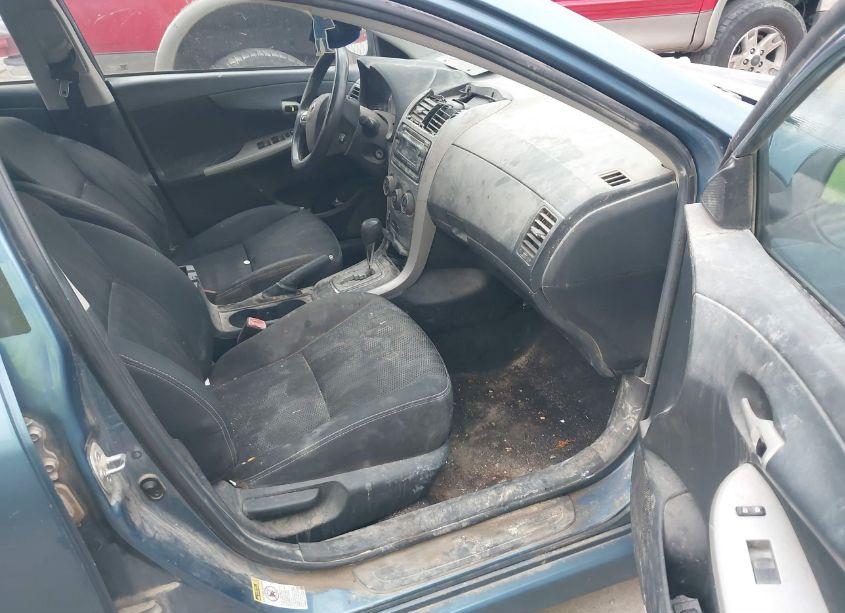 Photo 5 of 2012 Toyota Corolla S (VIN 5YFBU4EEXCP067305)