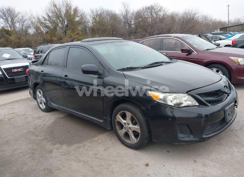 Photo 13 of 2012 Toyota Corolla S (VIN 5YFBU4EEXCP070544)