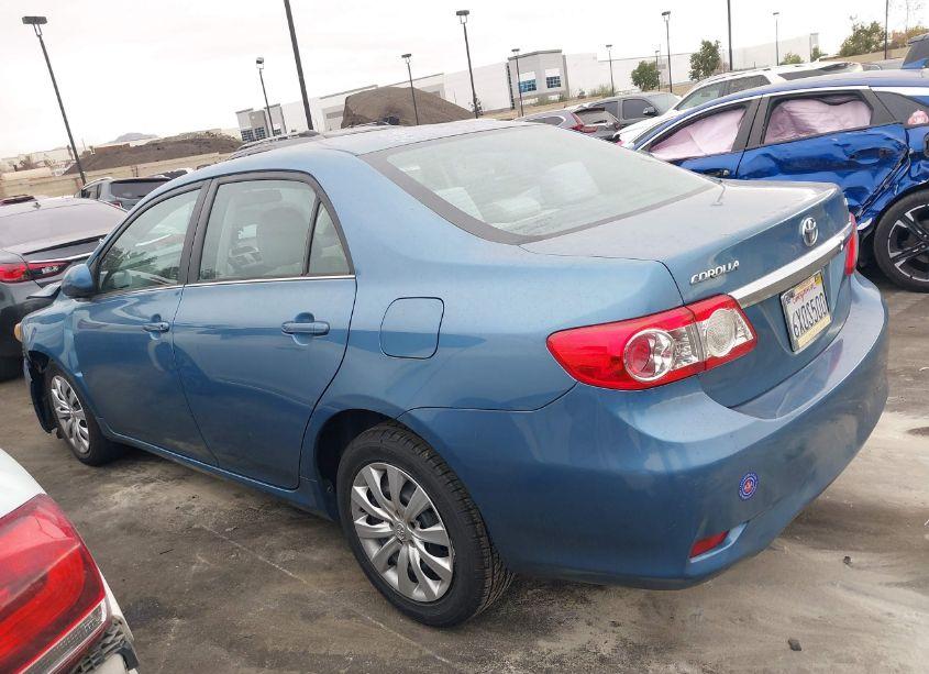 Photo 14 of 2013 Toyota Corolla LE (VIN 5YFBU4EEXDP080590)