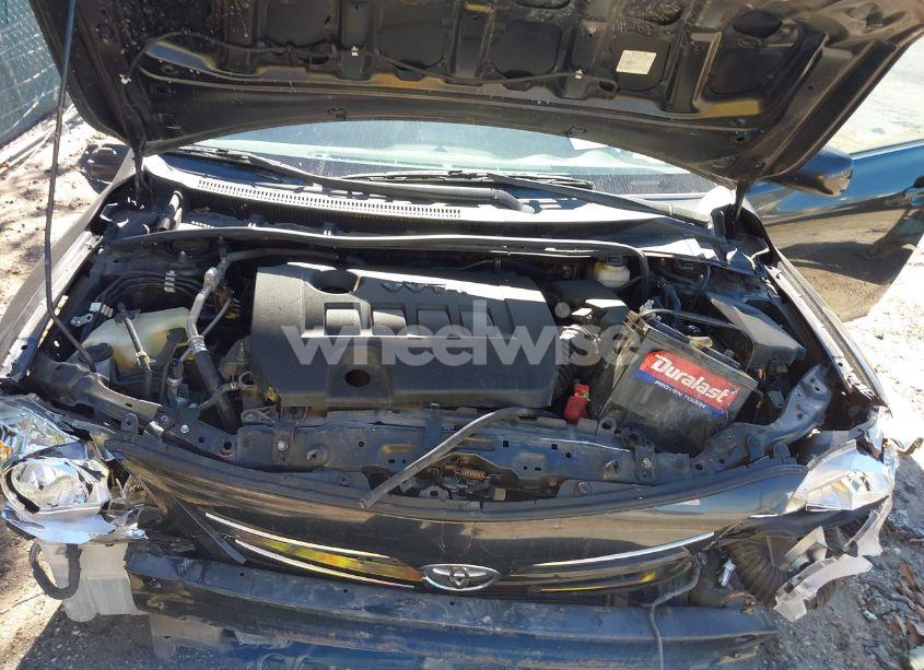 Photo 10 of 2013 Toyota Corolla LE (VIN 5YFBU4EEXDP086518)