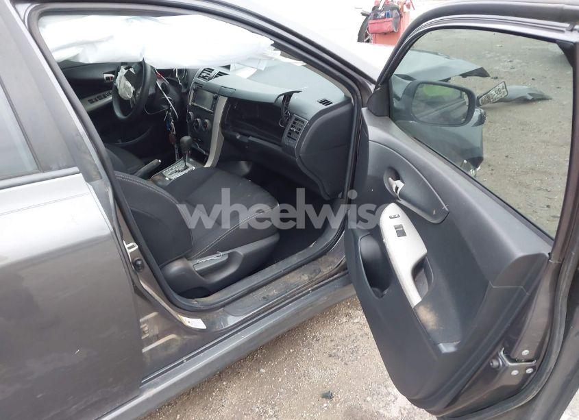 Photo 5 of 2013 Toyota Corolla S (VIN 5YFBU4EEXDP112762)