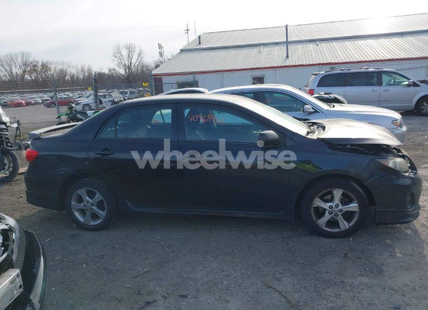 Photo 13 of 2013 Toyota Corolla S (VIN 5YFBU4EEXDP119159)
