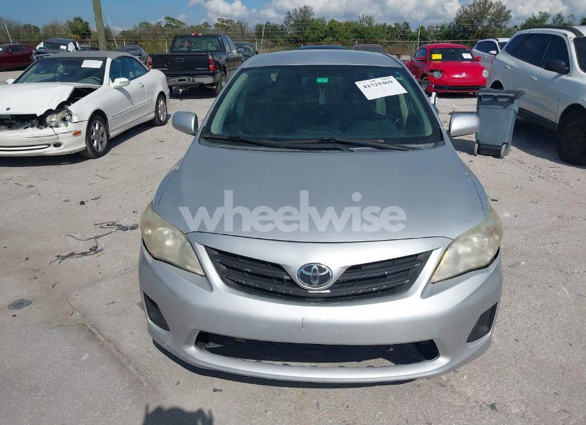 Photo 12 of 2013 Toyota Corolla LE (VIN 5YFBU4EEXDP127617)