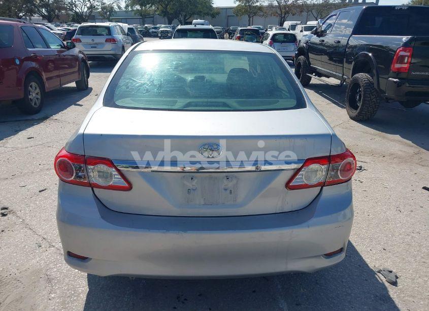 Photo 16 of 2013 Toyota Corolla LE (VIN 5YFBU4EEXDP127617)