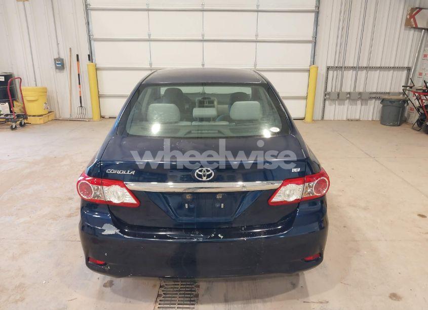 Photo 16 of 2013 Toyota Corolla LE (VIN 5YFBU4EEXDP129870)