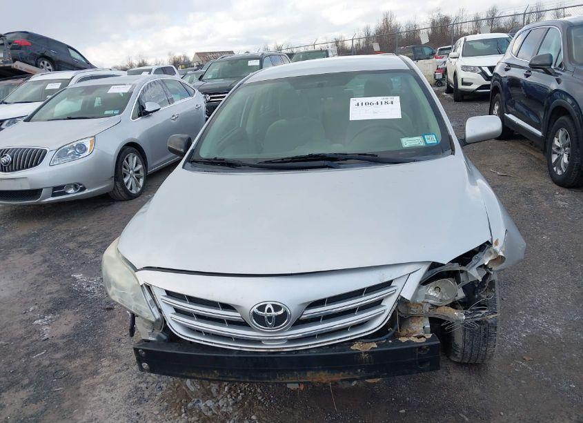 Photo 13 of 2013 Toyota Corolla LE (VIN 5YFBU4EEXDP151349)