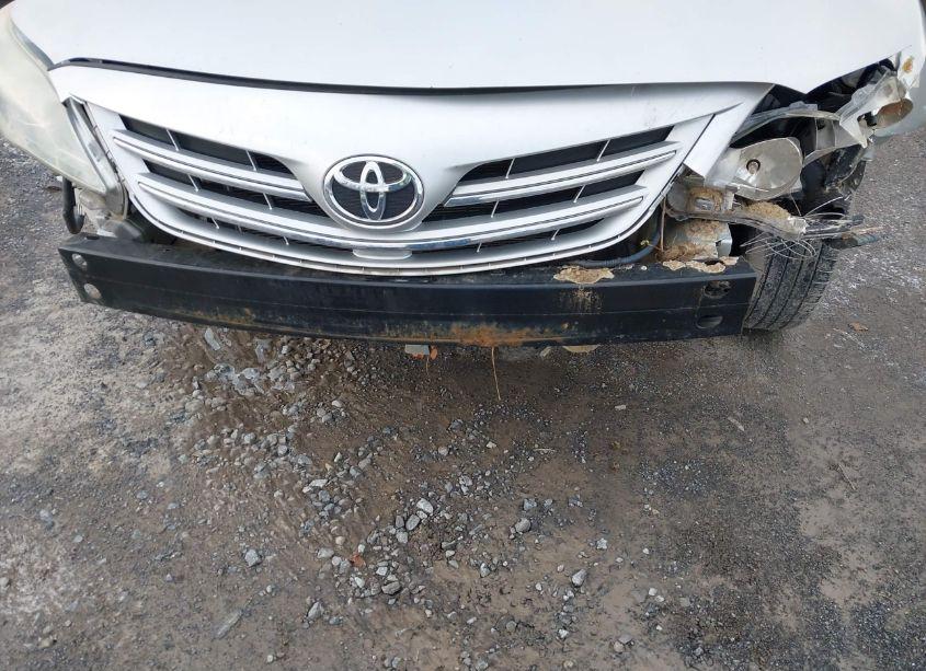 Photo 18 of 2013 Toyota Corolla LE (VIN 5YFBU4EEXDP151349)