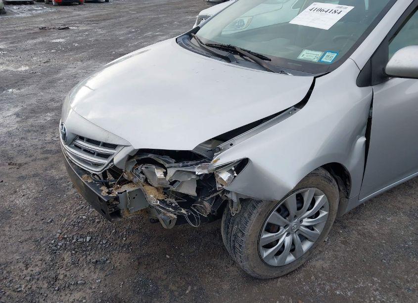 Photo 6 of 2013 Toyota Corolla LE (VIN 5YFBU4EEXDP151349)