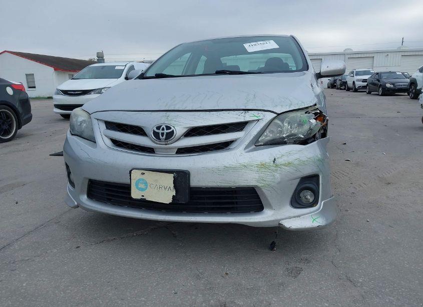 Photo 12 of 2013 Toyota Corolla S (VIN 5YFBU4EEXDP159421)