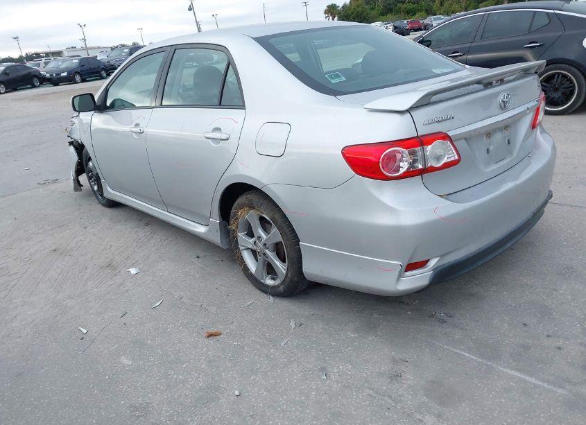 Photo 3 of 2013 Toyota Corolla S (VIN 5YFBU4EEXDP159421)