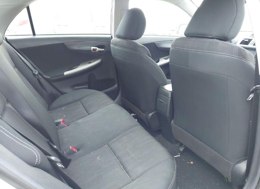 Photo 8 of 2013 Toyota Corolla S (VIN 5YFBU4EEXDP159421)