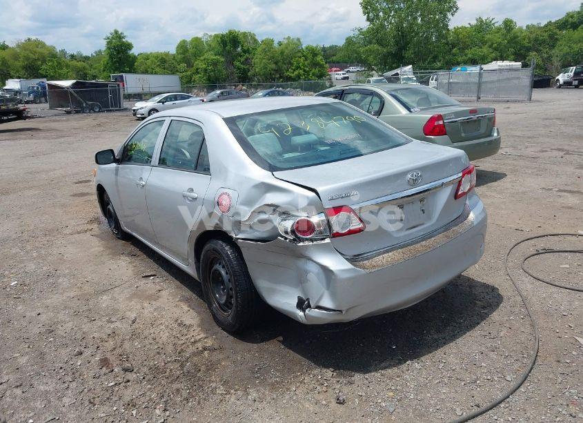 Photo 18 of 2013 Toyota Corolla L (VIN 5YFBU4EEXDP170130)