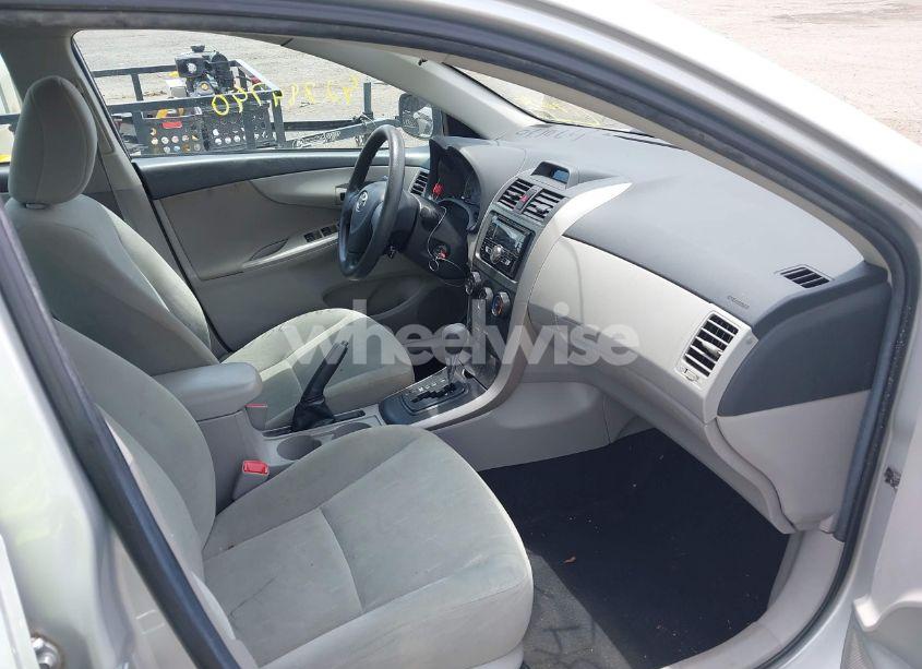 Photo 5 of 2013 Toyota Corolla L (VIN 5YFBU4EEXDP170130)