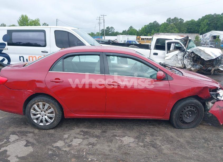 Photo 13 of 2013 Toyota Corolla L/LE/LE SPECIAL EDITION/S/S SPECIAL EDITION (VIN 5YFBU4EEXDP194153)