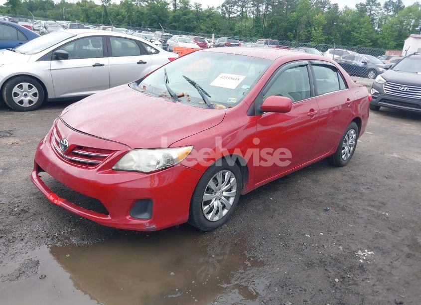 Photo 2 of 2013 Toyota Corolla L/LE/LE SPECIAL EDITION/S/S SPECIAL EDITION (VIN 5YFBU4EEXDP194153)