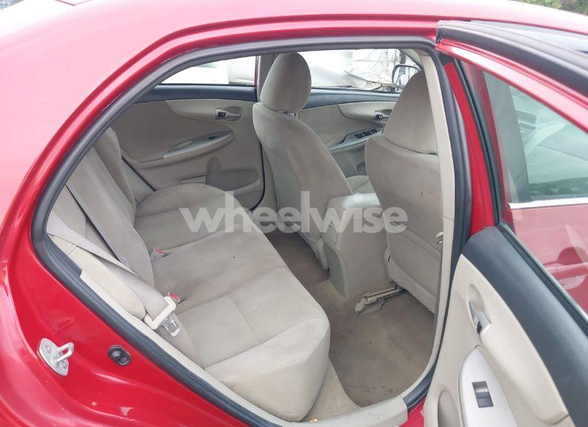 Photo 8 of 2013 Toyota Corolla L/LE/LE SPECIAL EDITION/S/S SPECIAL EDITION (VIN 5YFBU4EEXDP194153)