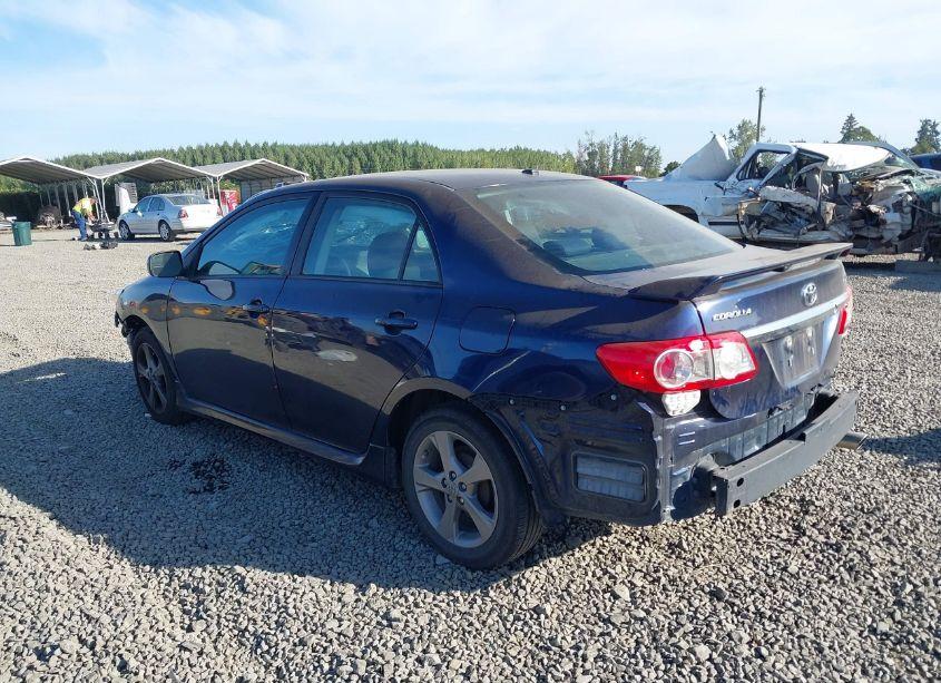 Photo 3 of 2013 Toyota Corolla S (VIN 5YFBU4EEXDP217480)