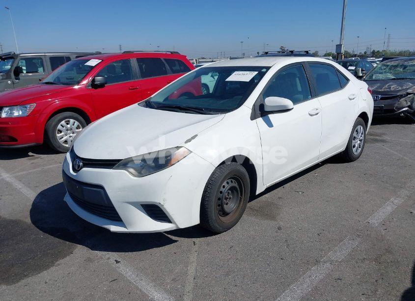 Photo 2 of 2014 Toyota Corolla L (VIN 5YFBURHE0EP035278)