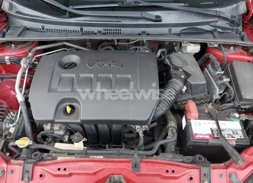 Photo 10 of 2014 Toyota Corolla LE (VIN 5YFBURHE0EP062139)