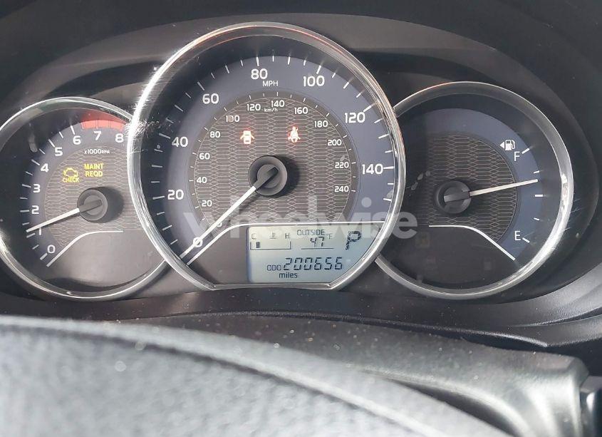 Photo 15 of 2014 Toyota Corolla LE (VIN 5YFBURHE0EP062139)