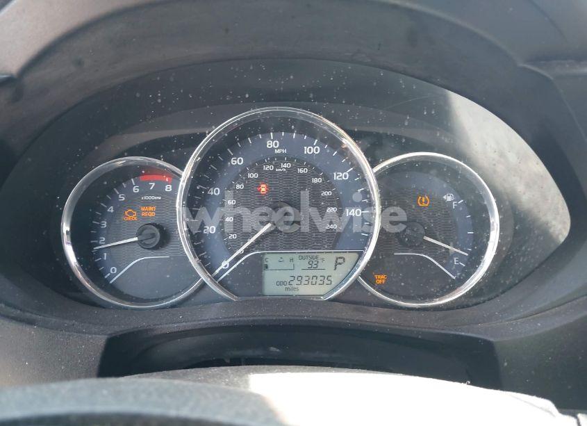 Photo 7 of 2014 Toyota Corolla LE (VIN 5YFBURHE0EP080270)