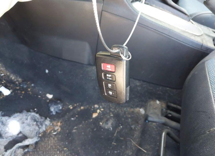 Photo 11 of 2014 Toyota Corolla L/LE/LE PLS/PRM/S/S PLS (VIN 5YFBURHE0EP083654)