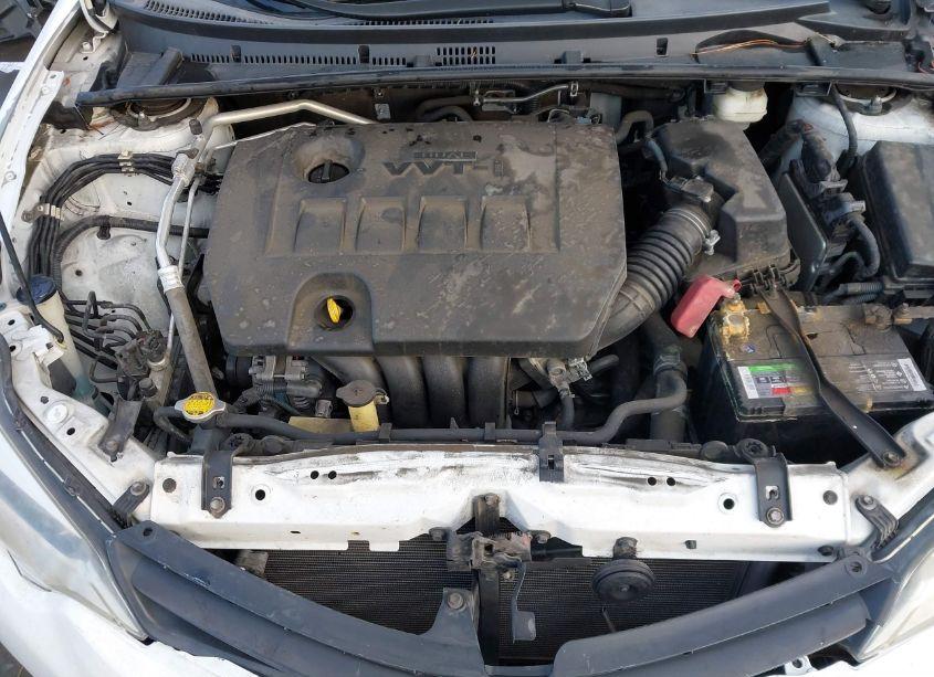 Photo 10 of 2014 Toyota Corolla LE PLUS (VIN 5YFBURHE0EP102249)