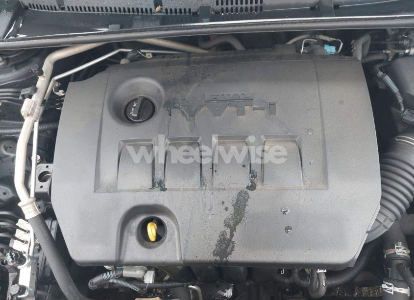 Photo 10 of 2014 Toyota Corolla LE (VIN 5YFBURHE0EP112585)