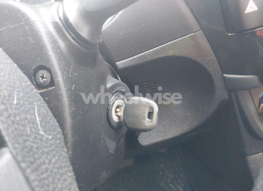 Photo 11 of 2014 Toyota Corolla LE (VIN 5YFBURHE0EP112585)