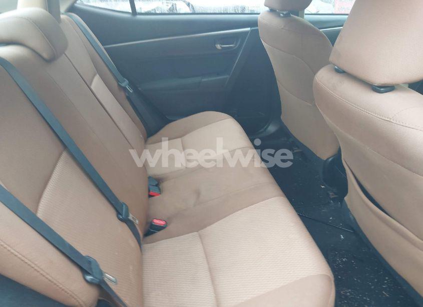 Photo 8 of 2014 Toyota Corolla LE (VIN 5YFBURHE0EP112585)